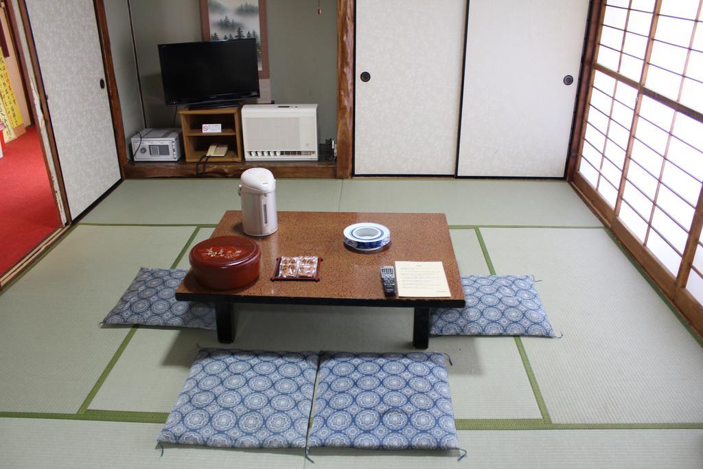 Kinokuniya Ryokan Fujisawa Exterior photo